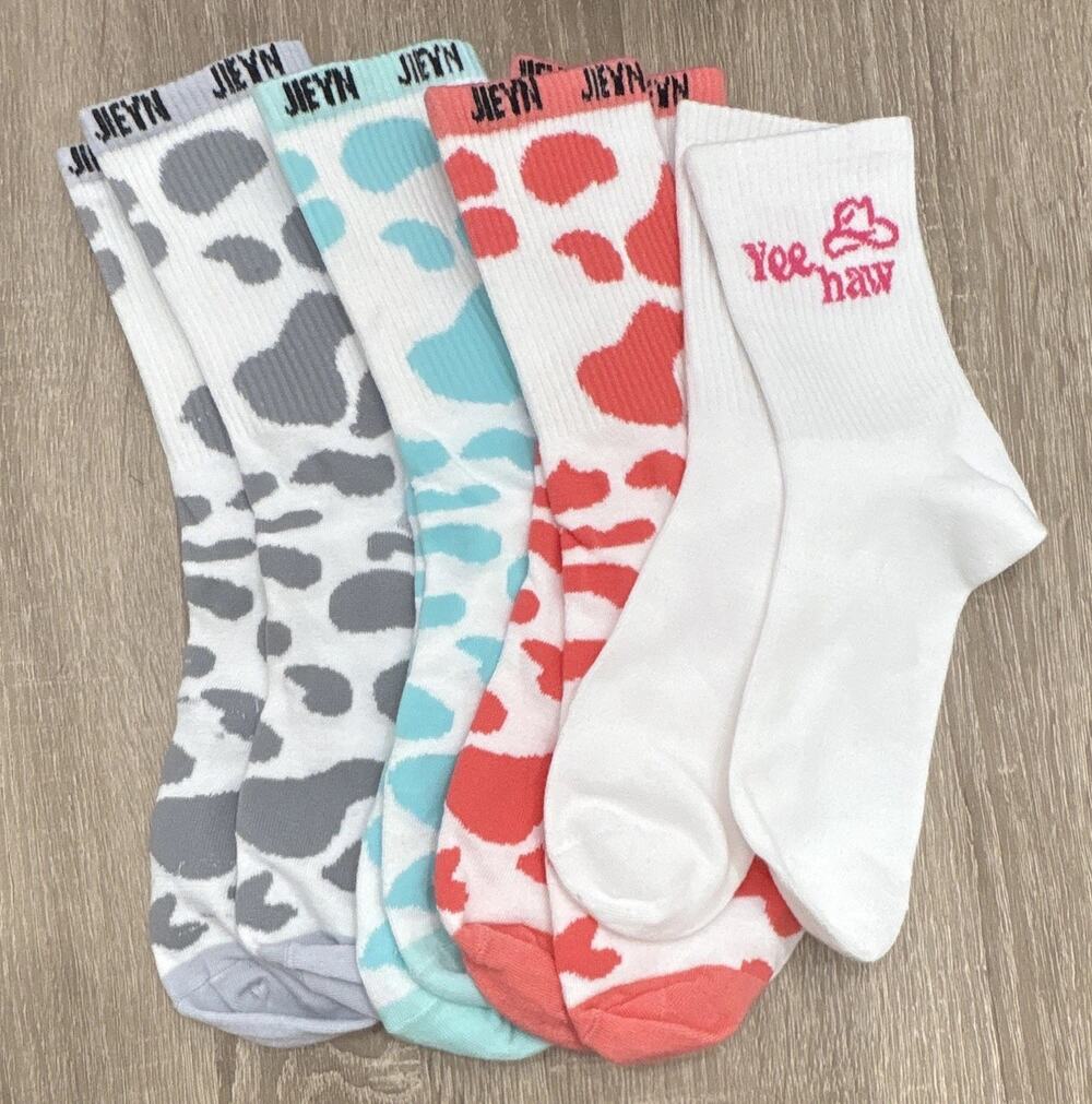 Women’s Crew Socks 4 Pairs Cow Print Western Cowgirl Multicolor One Size